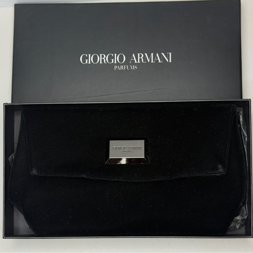 NEW Giorgio Armani Black Velvet Pouch Luxury Beauty Bundle